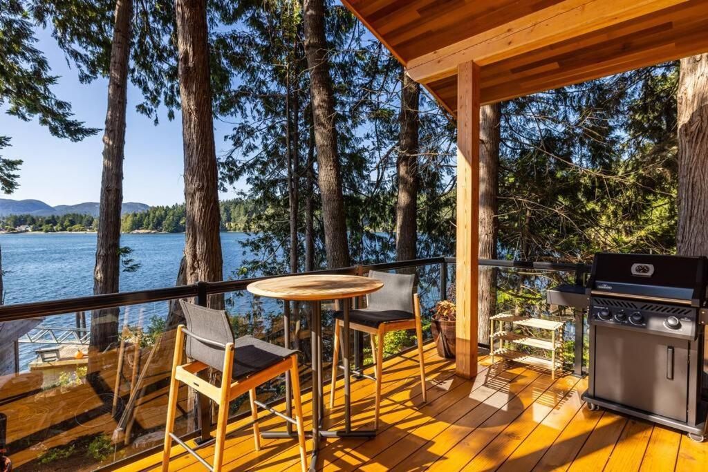 Kingfisher Manor Villa Sooke Exterior foto